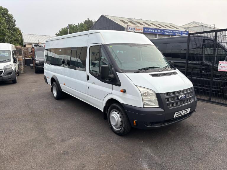 2013 Ford Transit Medium Roof 17 Seater TDCi 135ps Minibus Diesel Manual