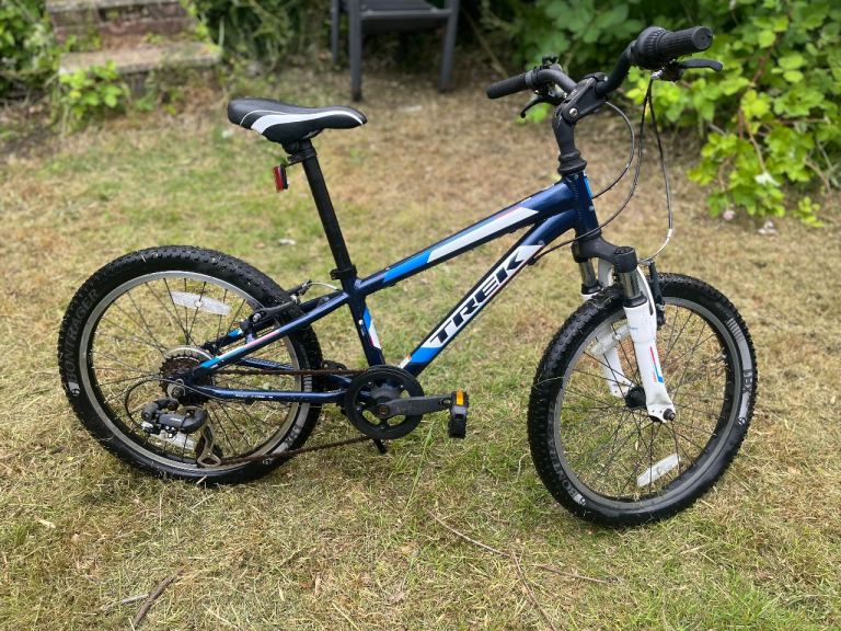 Kids Trek MT 60 mountain bike age 4-11+ children