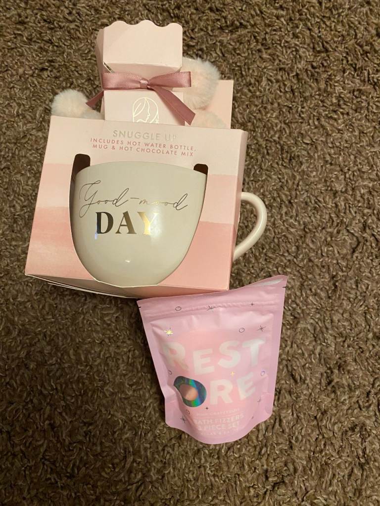 Pamper gift set