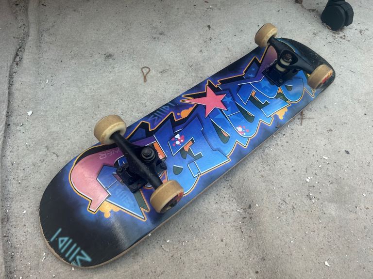 Skateboard 
