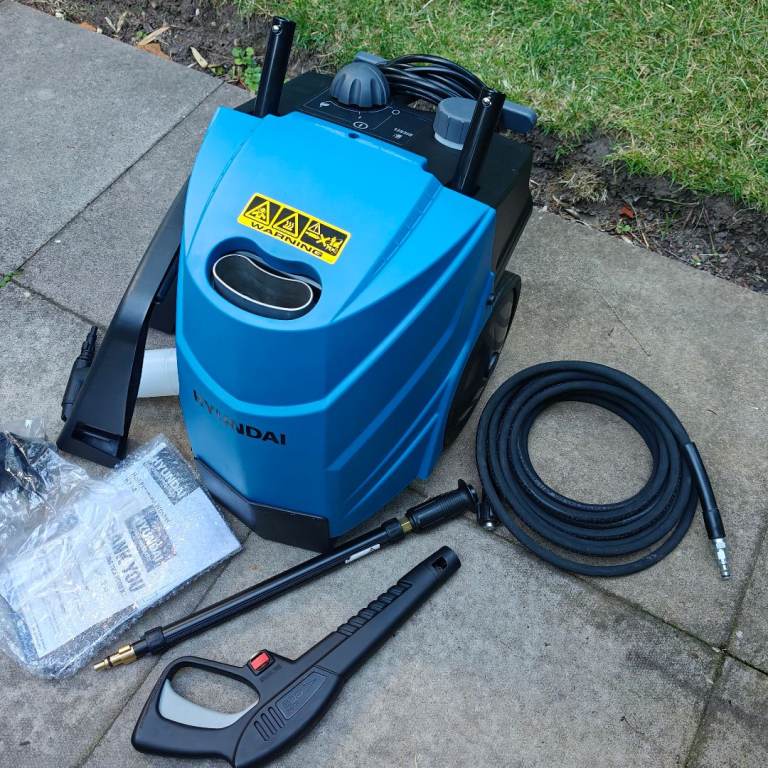 Diesel hot jet wash Hyundai pressure washer steam clean garden patio compact NEW