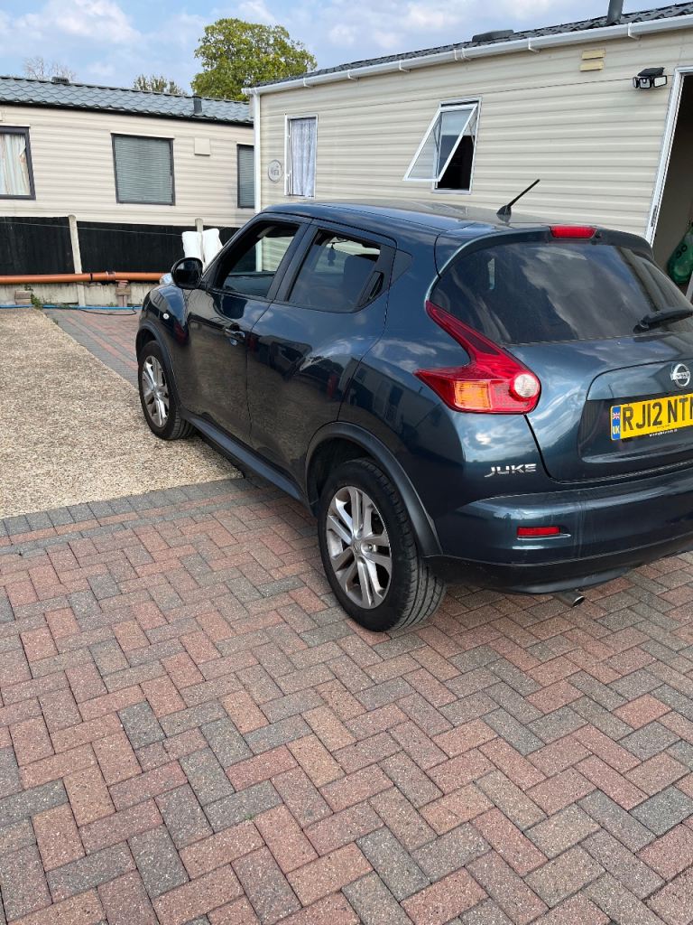 Nissan, JUKE, Hatchback, 2012, Manual, 1598 (cc), 5 doors
