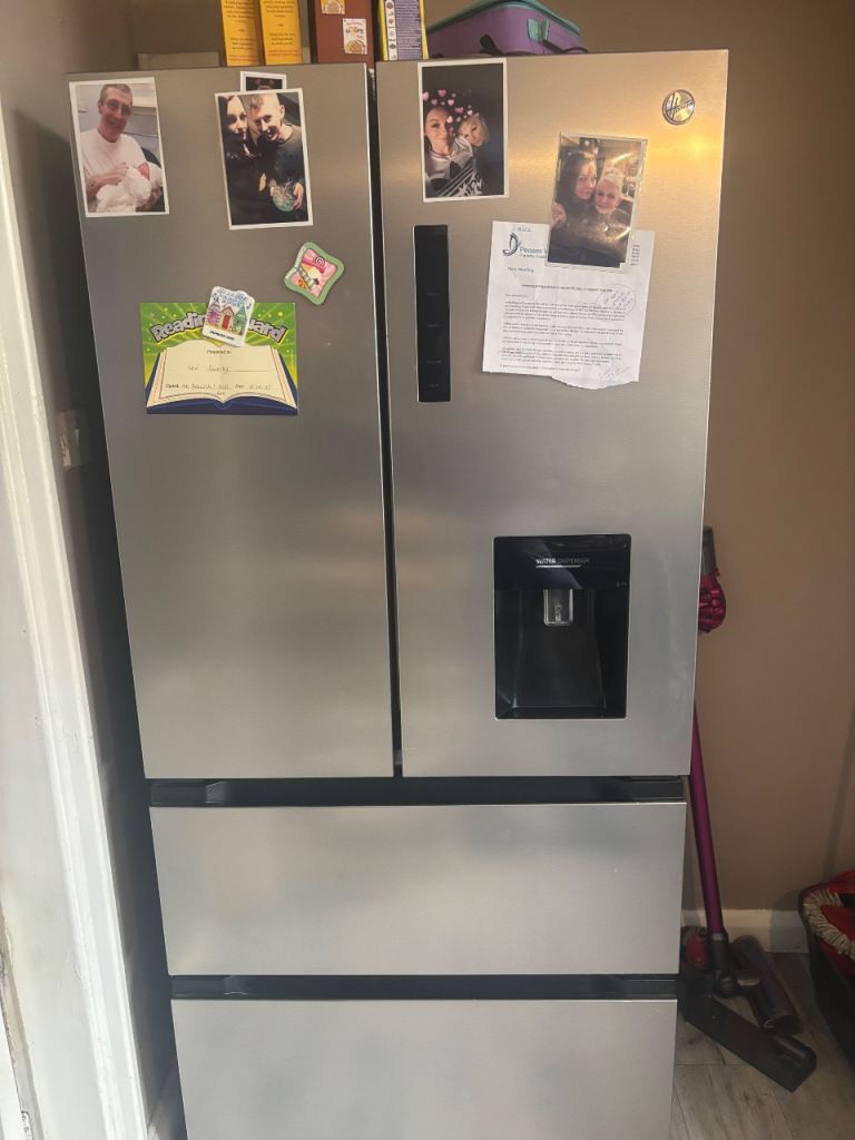 Hoover fridge freezer 