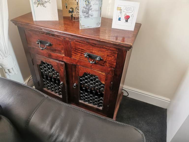Jali cabinet, beautiful condition 