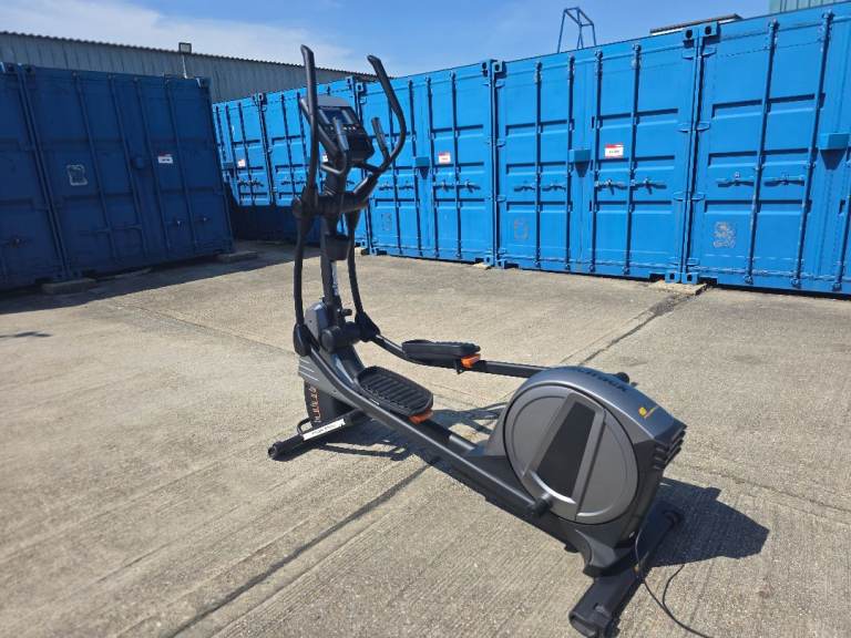 NordicTrack E10 Folding Elliptical Cross Trainer - SERVICED - FREE DELIVERY POSS