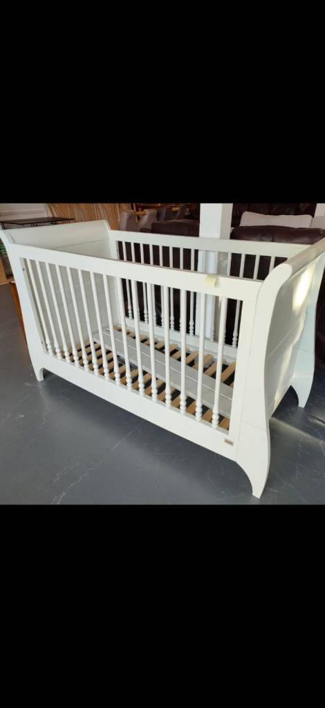 Mamas & Papas Orchard Sleigh Cot Bed with Mattress – White, BRAND NEW
