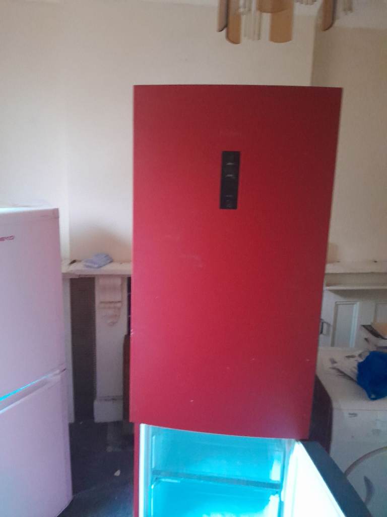 Fridge freezer 