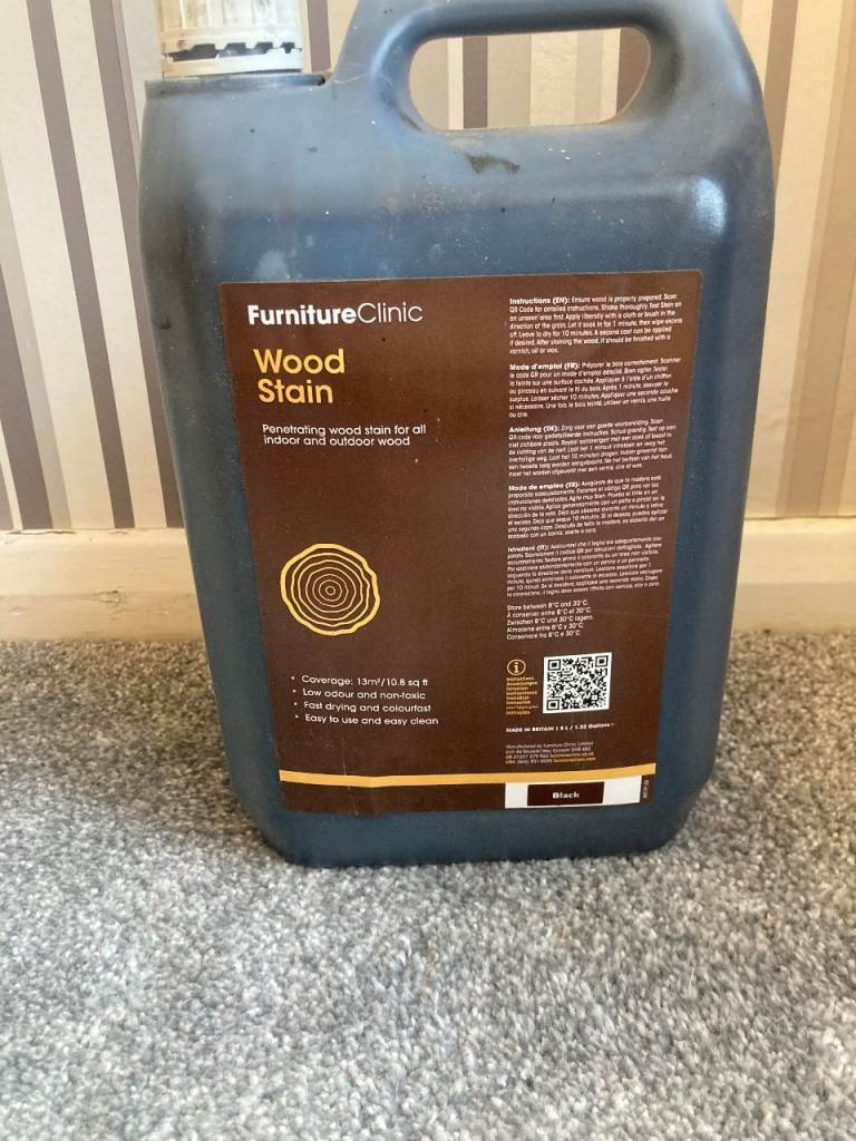 Black woodstain by Furniture Clinic approx 4 litres for outdoor/indoor wood.