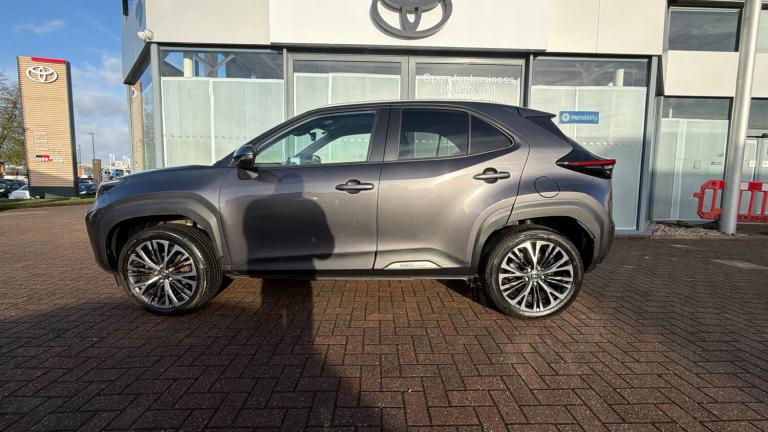 2022 Toyota Yaris Cross 1.5 Hybrid Excel 5dr CVT Hybrid Estate Estate Hybrid Automatic