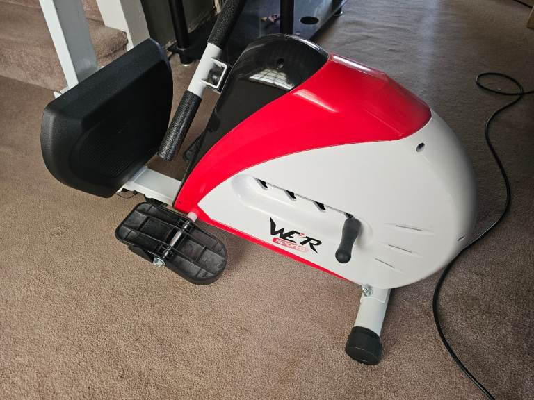 WE R Sports rowing machine