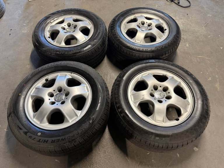 GENUINE MERCEDES ML350 17” 5x112 ALLOY WHEELS + GOOD TYRES
