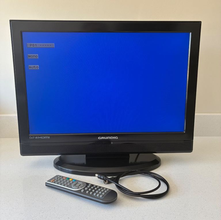 Grundig 22" HD LCD TV with Freeview & Built-in DVD Player