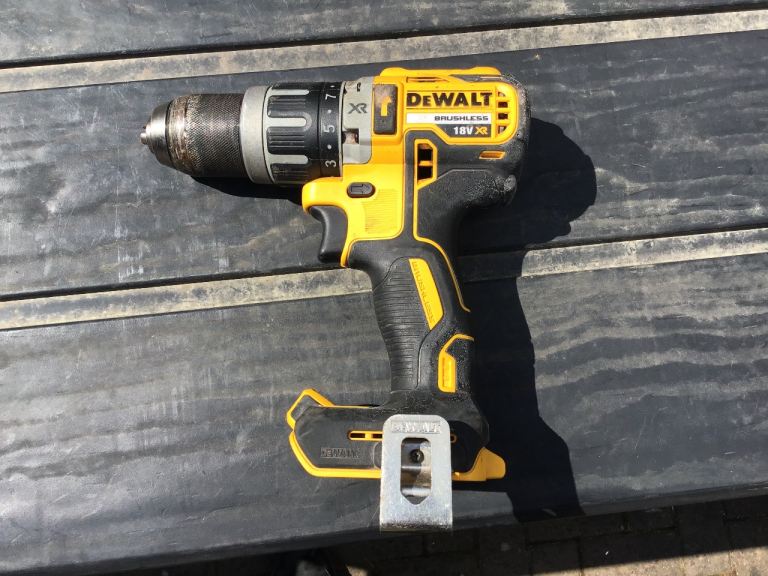 DeWalt 18V Brushless Drill – Spares or Repair