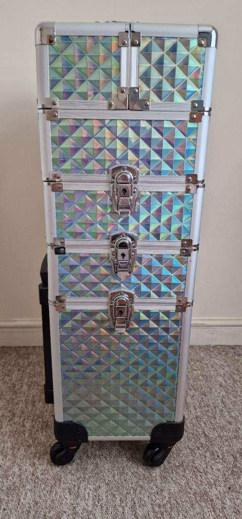 4 in 1 Professional Makeup Trolley (Mint Blue) Very Good condition
