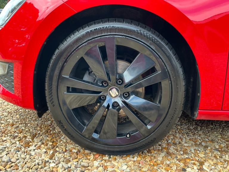 2016 SEAT Leon 1.4 TSI 125 FR Black Technology 5dr HATCHBACK Petrol Manual