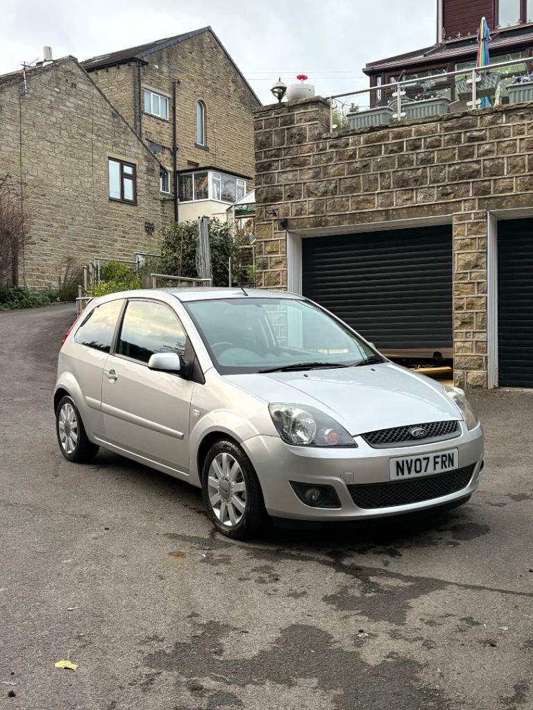 Ford, FIESTA, Hatchback, 2007, Manual, 1242 (cc), 3 doors