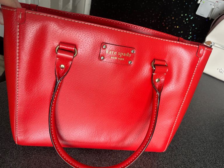 Beautiful Kate spade bag in red