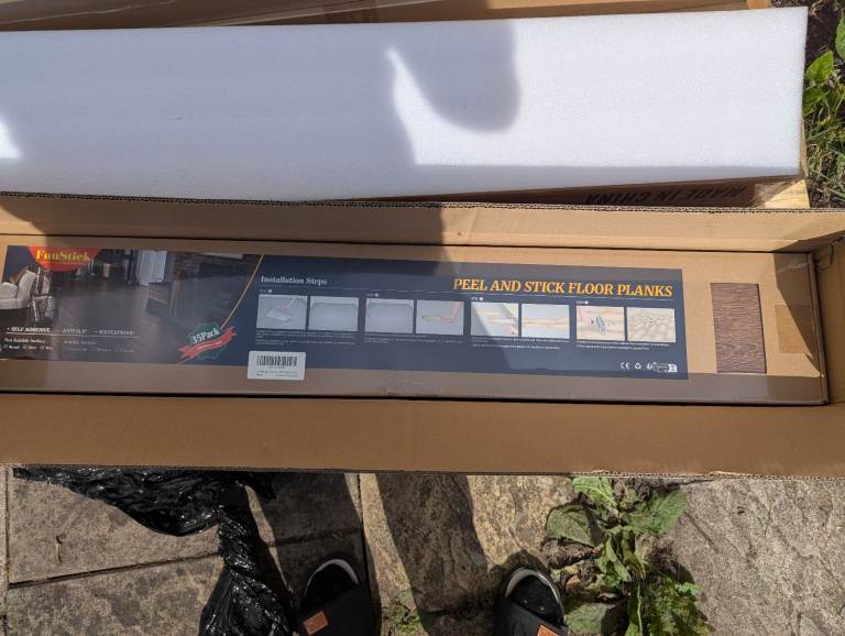 Funstick 90x15cm 35 Pcs Brown Wood Effect PVC Vinyl Floor Planks - Self Adhesive