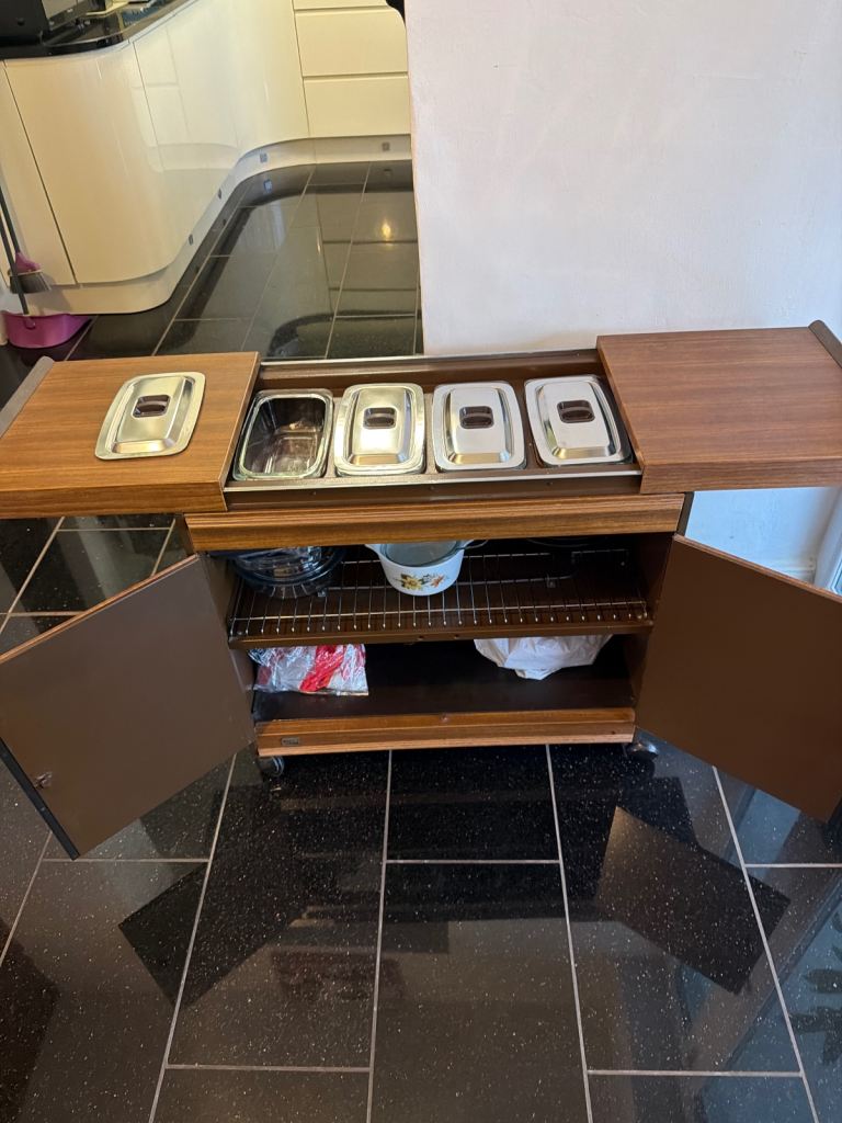 Vintage Hostess Trolley - Teak Effect - 4 Dishes - Fully Working