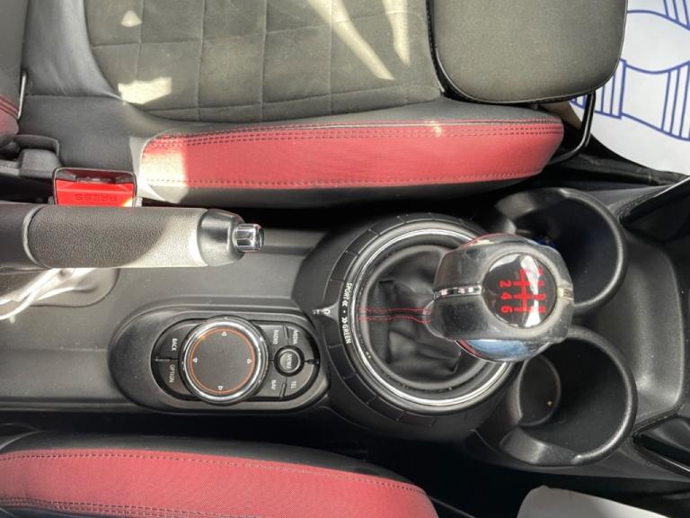  Mini Hatchback 2.0 John Cooper Works 3dr Petrol