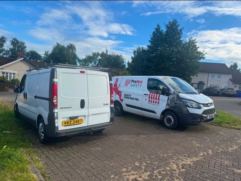 2015 transit custom & 2008 Renault traffic non runners 