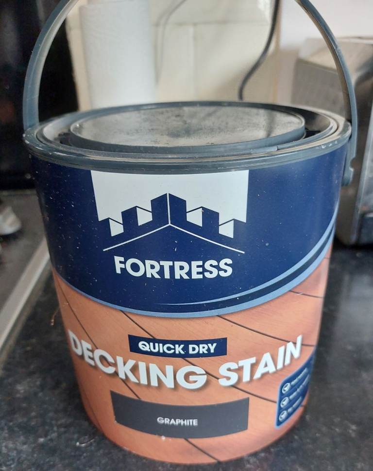 Decking stain unopened 