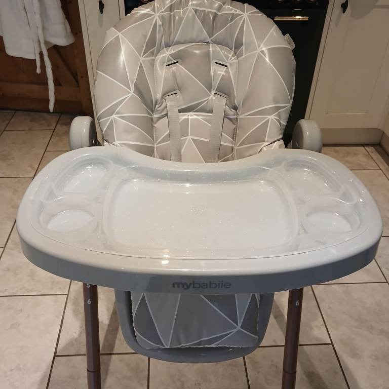 High Chair Premium