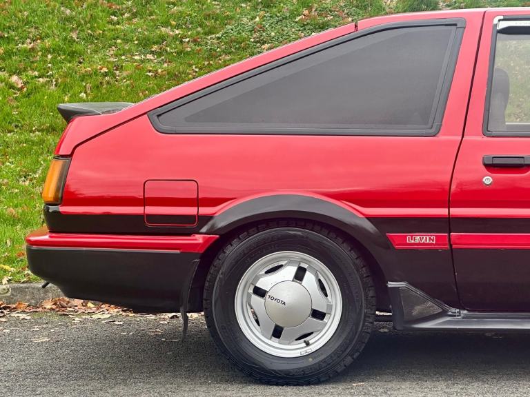 1985 Toyota Corolla 1.6 GT COUPE Twincam AE86 Rear Wheel Drive - Superb Example