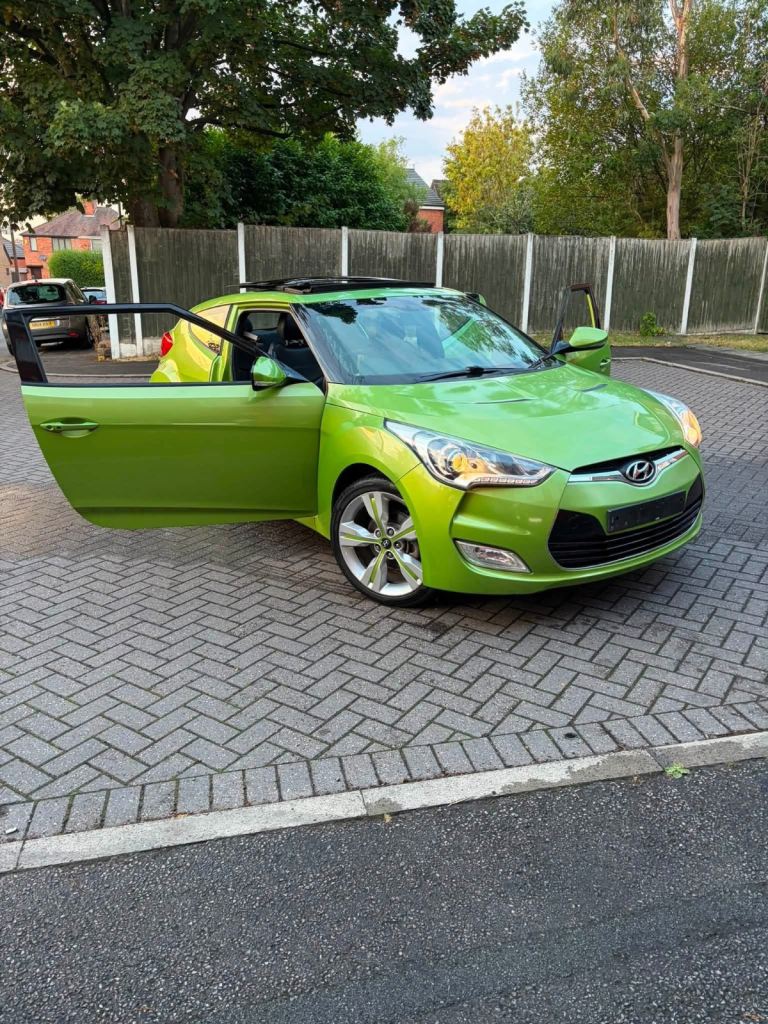 Hyundai, VELOSTER, Coupe, 2013, Semi-Auto, 1591 (cc), 4 doors