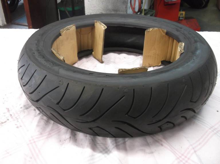AVON VIPER STRYKE SCOOTER FRONT TYRE 110/90-13