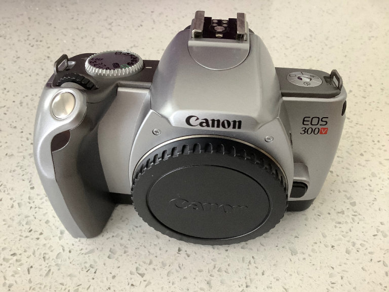 CANON Classic  35mm 300V (Camera Body Only) Excellent Condition, Bargain Priced to sell,REDUCED TO 