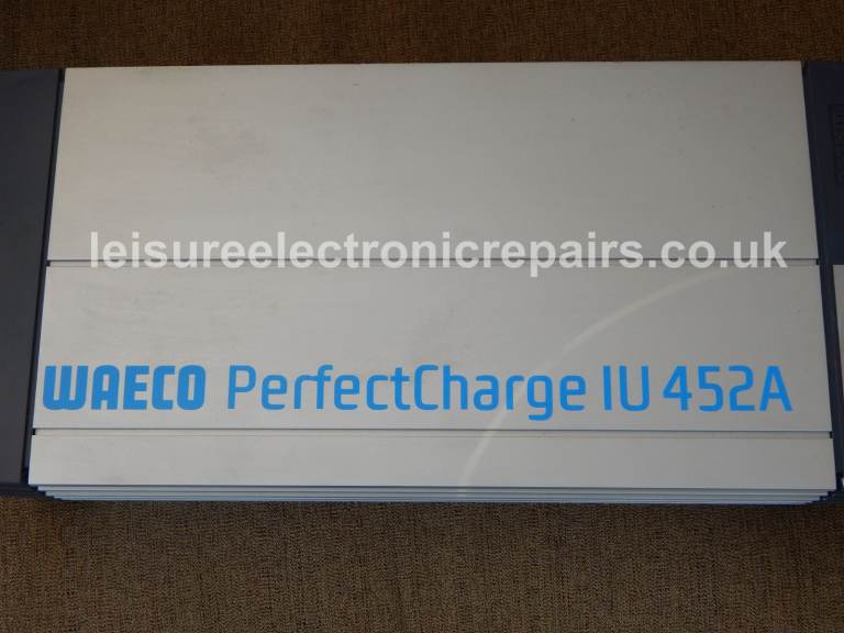 Waeco IU 452a Battery Charger 12V 45 AMP