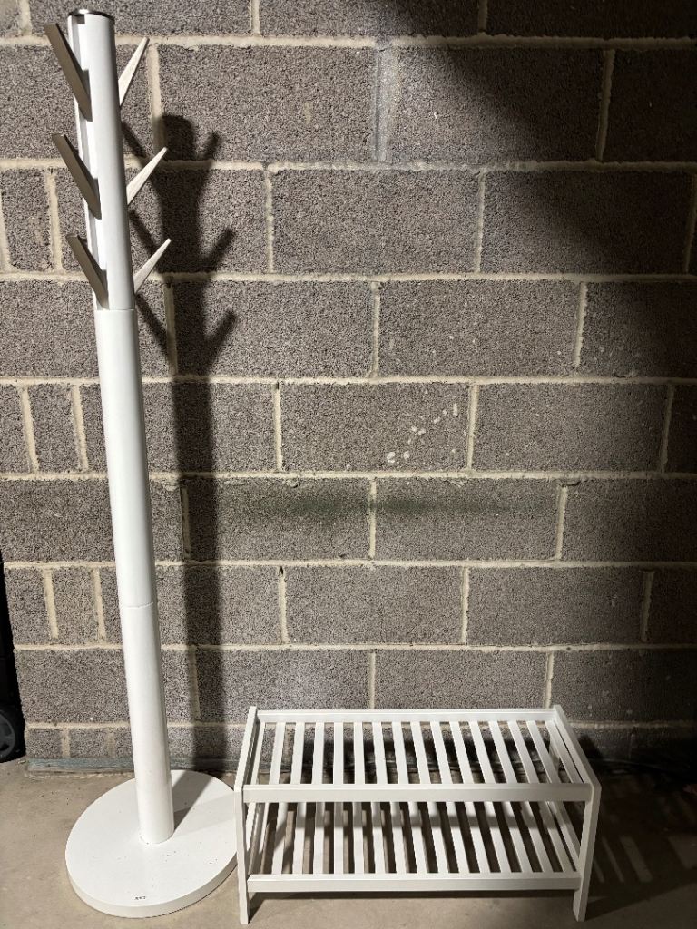 Coat stand and shoe rack