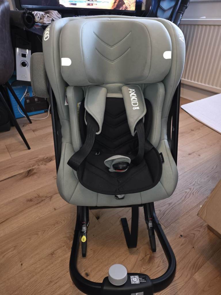 Axkid One 3 Nordic Bloom (latest model)