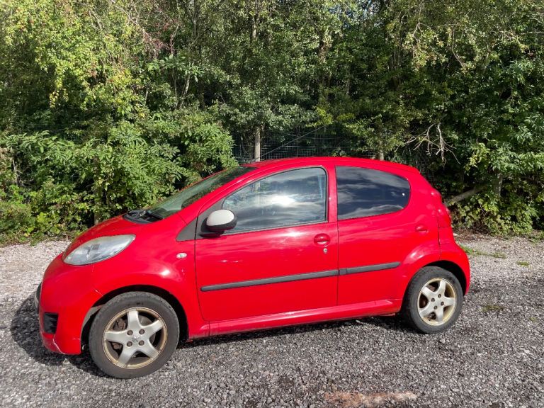 PEUGEOT 107 1.0 SPORTIUM PETROL 61 REG 5 DOOR MOT FEBRUARY 27TH 2027 TAX £20 LOW INSURANCE 48+MPG