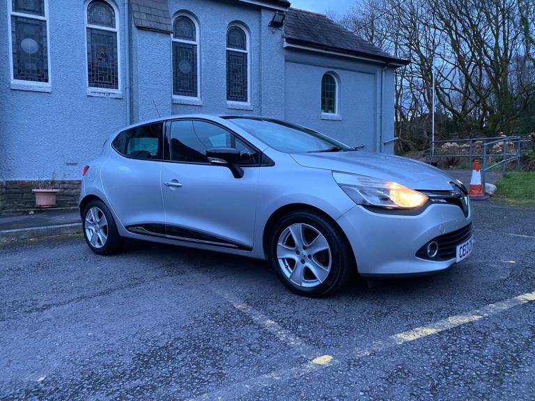 2013 Renault Clio 1.2 16V Dynamique MediaNav 5dr HATCHBACK Petrol Manual