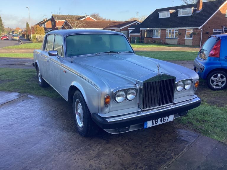 Rolls-Royce, Saloon, 1977, 6750 (cc), 4 doors