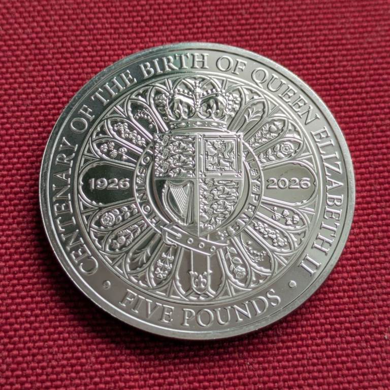 ♥NEW♥ £5 FIVE POUNDS 2026 - Centenary of the Birth of Queen Elizabeth II 1926-2026 Guernsey coin #2