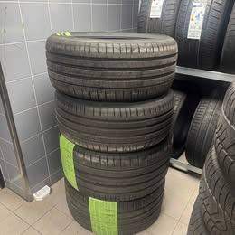 2 x Pirelli P Zero new 245/35ZR 20 91Y car tyres