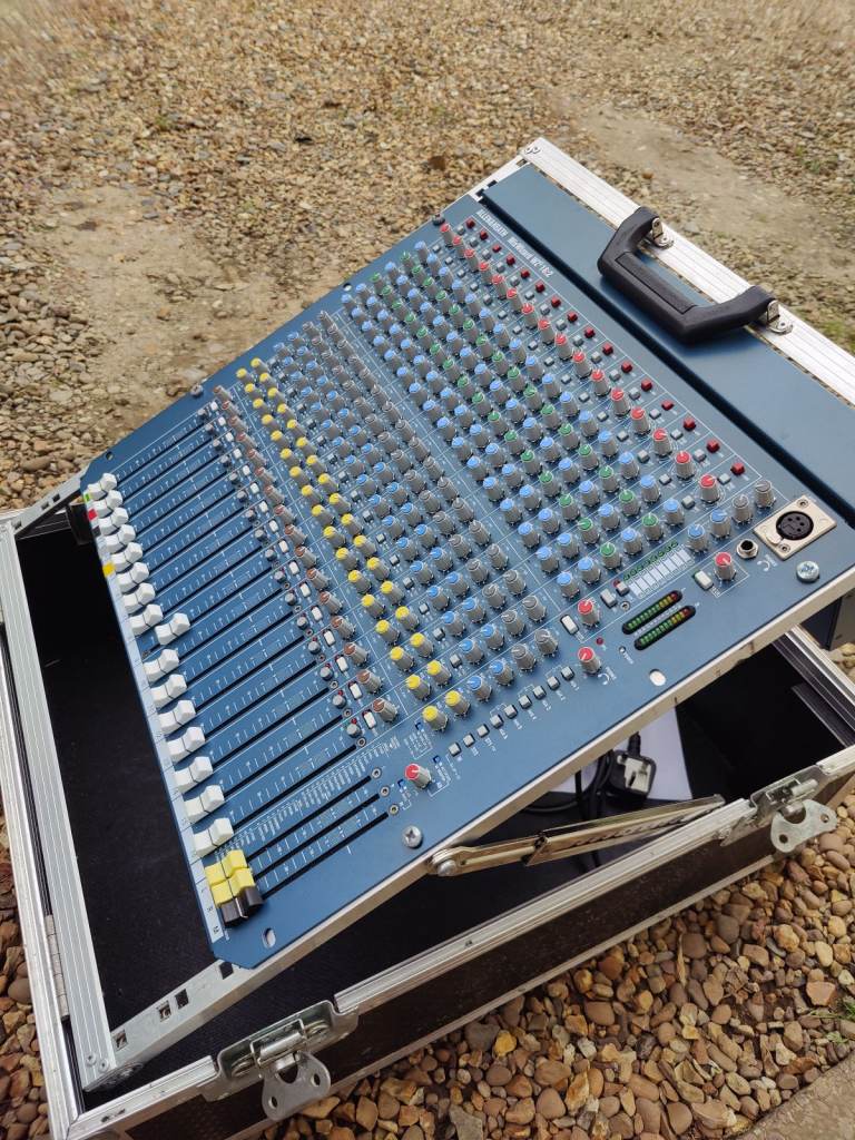Allen & Heath 16:2 Mixwizard