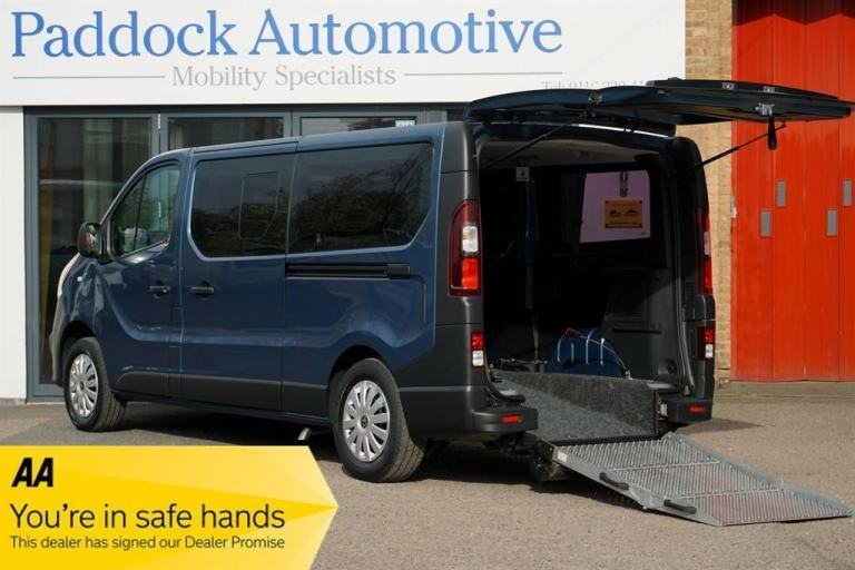 Vauxhall Vivaro L2H1 2900 COMBI CDTI ECOFLEX Disabled, Wheelchair Accessible