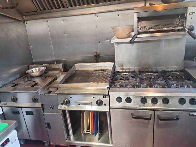 Pub kitchen for rent Milton Keynes