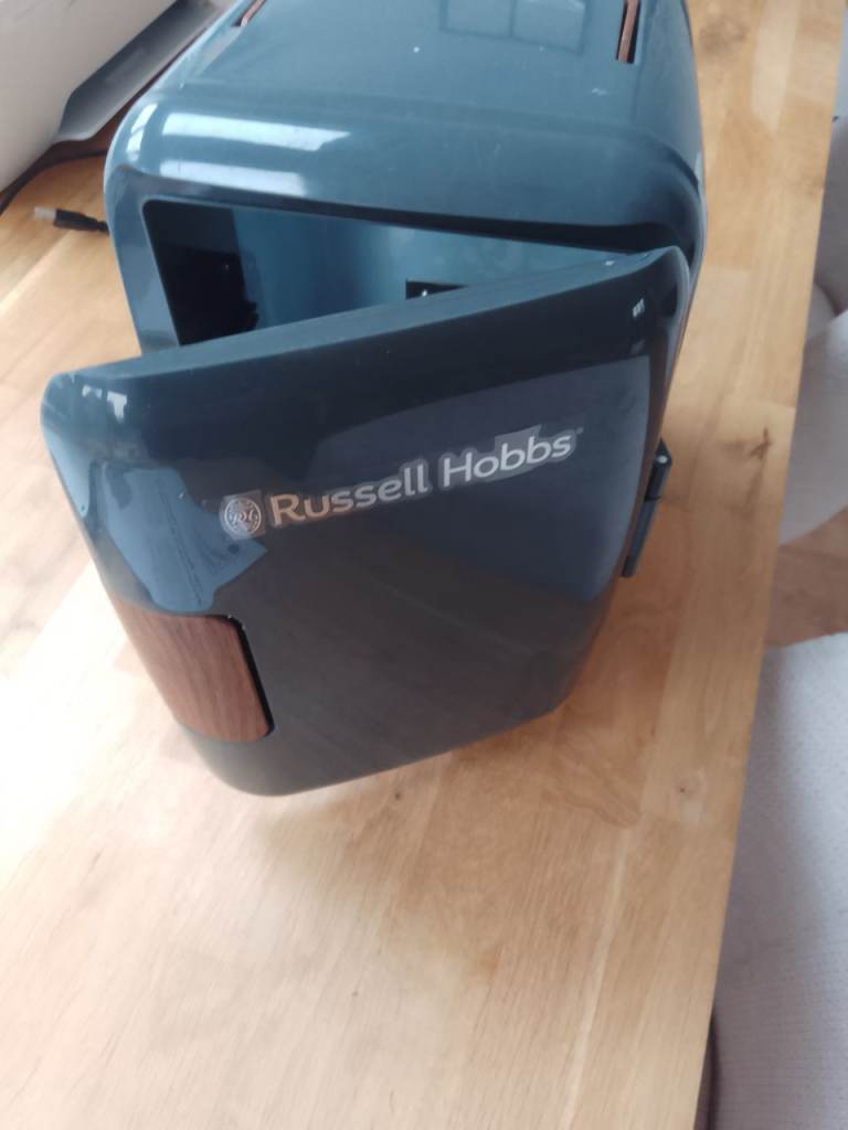 Car/camping fridge