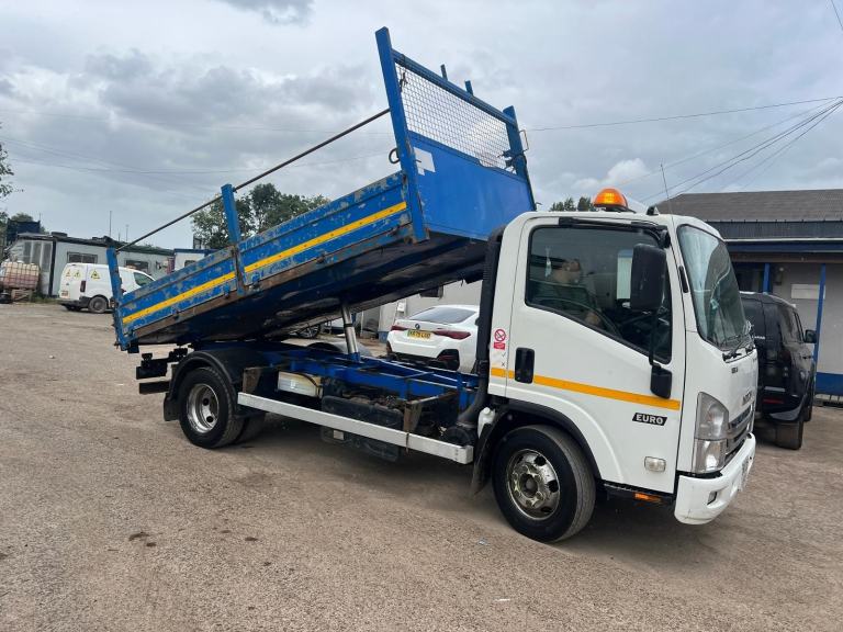 2020 ISUZU TRUCKS FORWARD N75.150 AUTO INSULATED TIPPER 