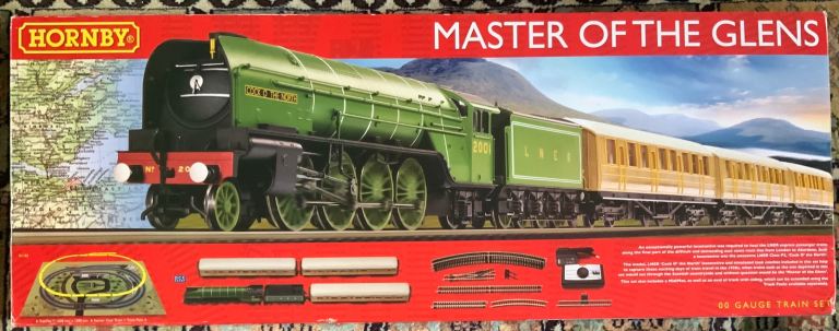 Hornby Master Of The Glens 00 Gauge Loco Set