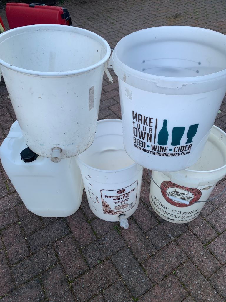 Home Brewing Fermentation Bins & Kit