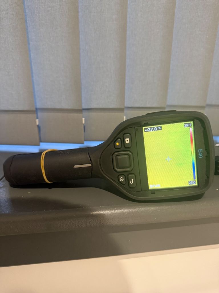 Flir e40 thermal camera
