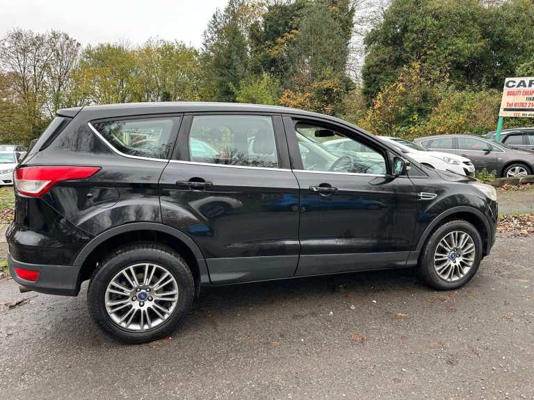 Ford KUGA 2.0L TDCI Diesel Titanium! Four Wheel Drive!