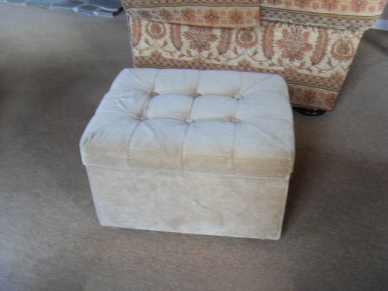 image for Free Pouffe foot stool