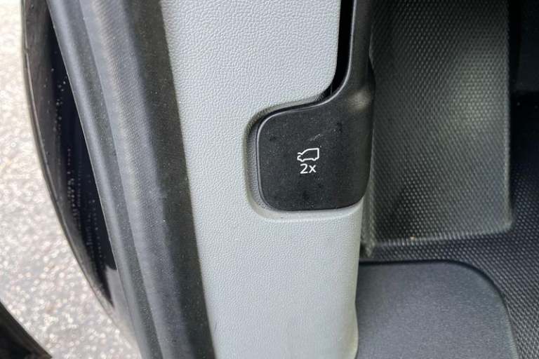 2025 Ford Transit Custom 280 Limited L1 SWB FWD 2.0 EcoBlue 136ps Low Roof, HEATED FRONT SEATS &a...